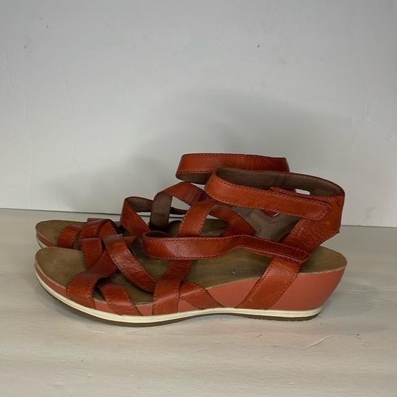 Dansko Shoes - Dansko Veruka Sandals